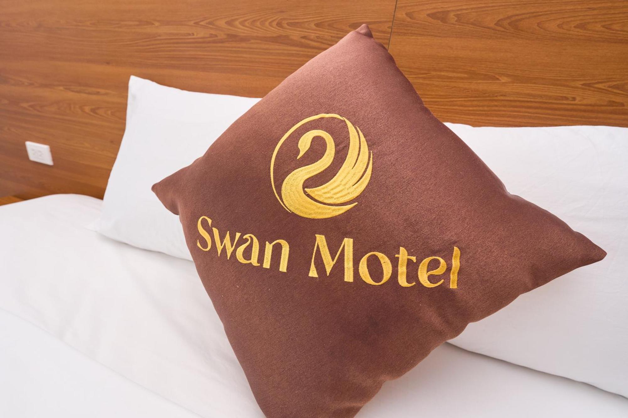 Swan Motel 하롱 외부 사진